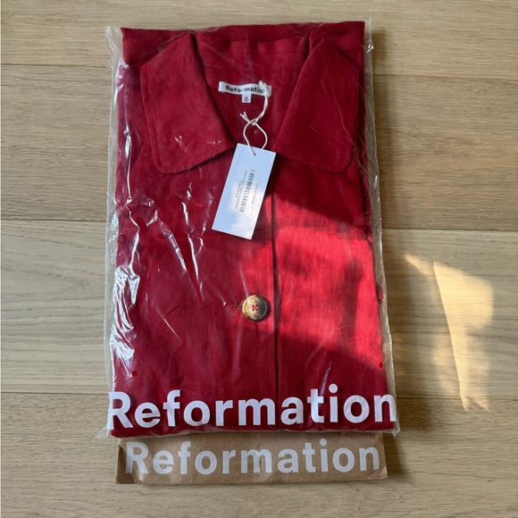 NWT Reformation Irene Linen Jacket in Tomato (Size M) - Picture 6 of 7